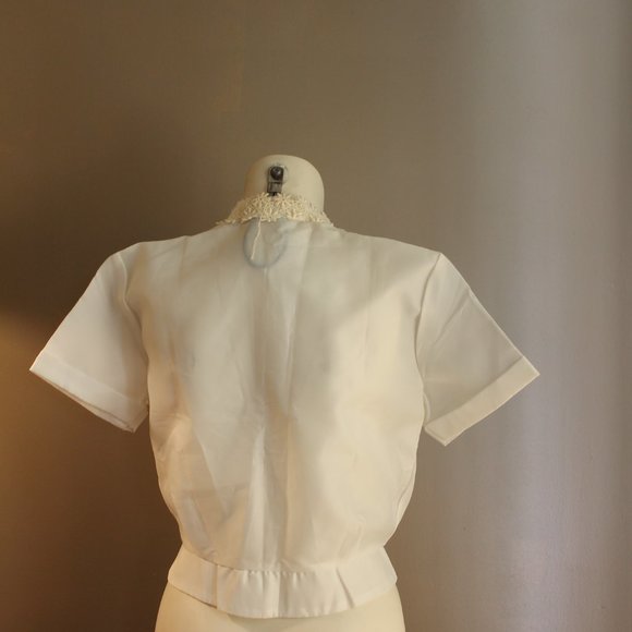 Vintage Womans Blouse Short Sleeved - Picture 4 of 6